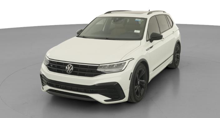 Thumbnail: 2023 Volkswagen Tiguan - 1