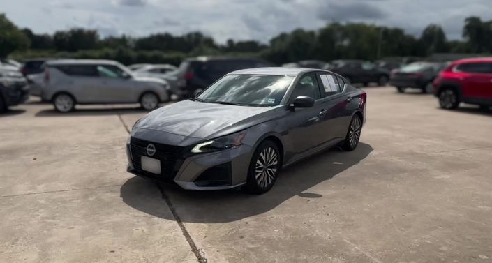 Thumbnail: 2026 Nissan Altima - 1