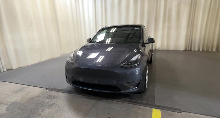 Thumbnail: 2023 Tesla Model Y - 1