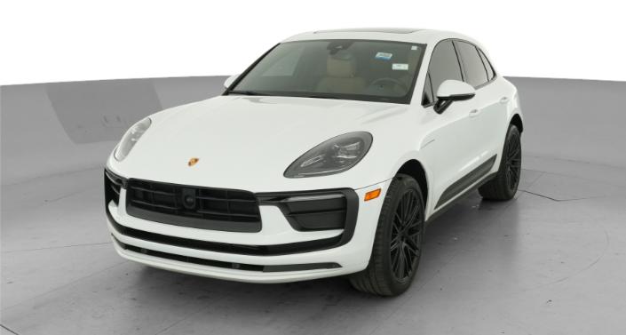 Thumbnail: 2024 Porsche Macan - 1