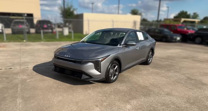 Thumbnail: 2026 Kia K4 - 1
