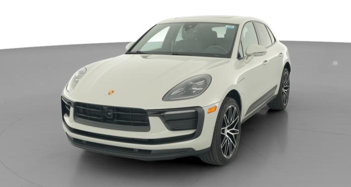 Thumbnail: 2022 Porsche Macan - 1