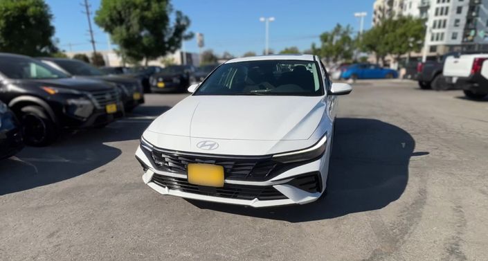 Thumbnail: 2025 Hyundai Elantra - 1