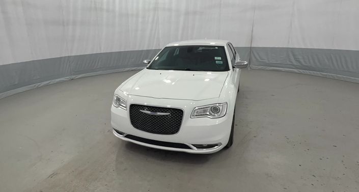 2018 Chrysler 300