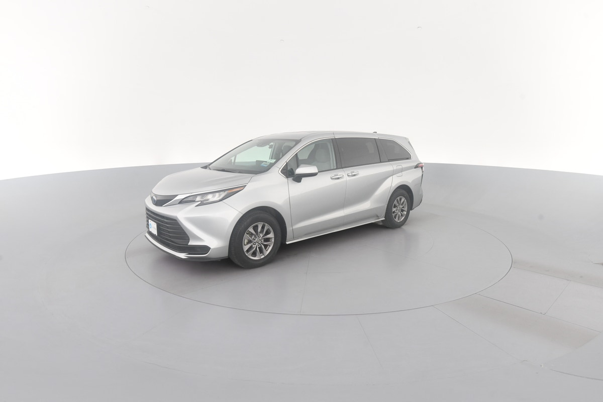 Used 2022 Toyota Sienna | Carvana