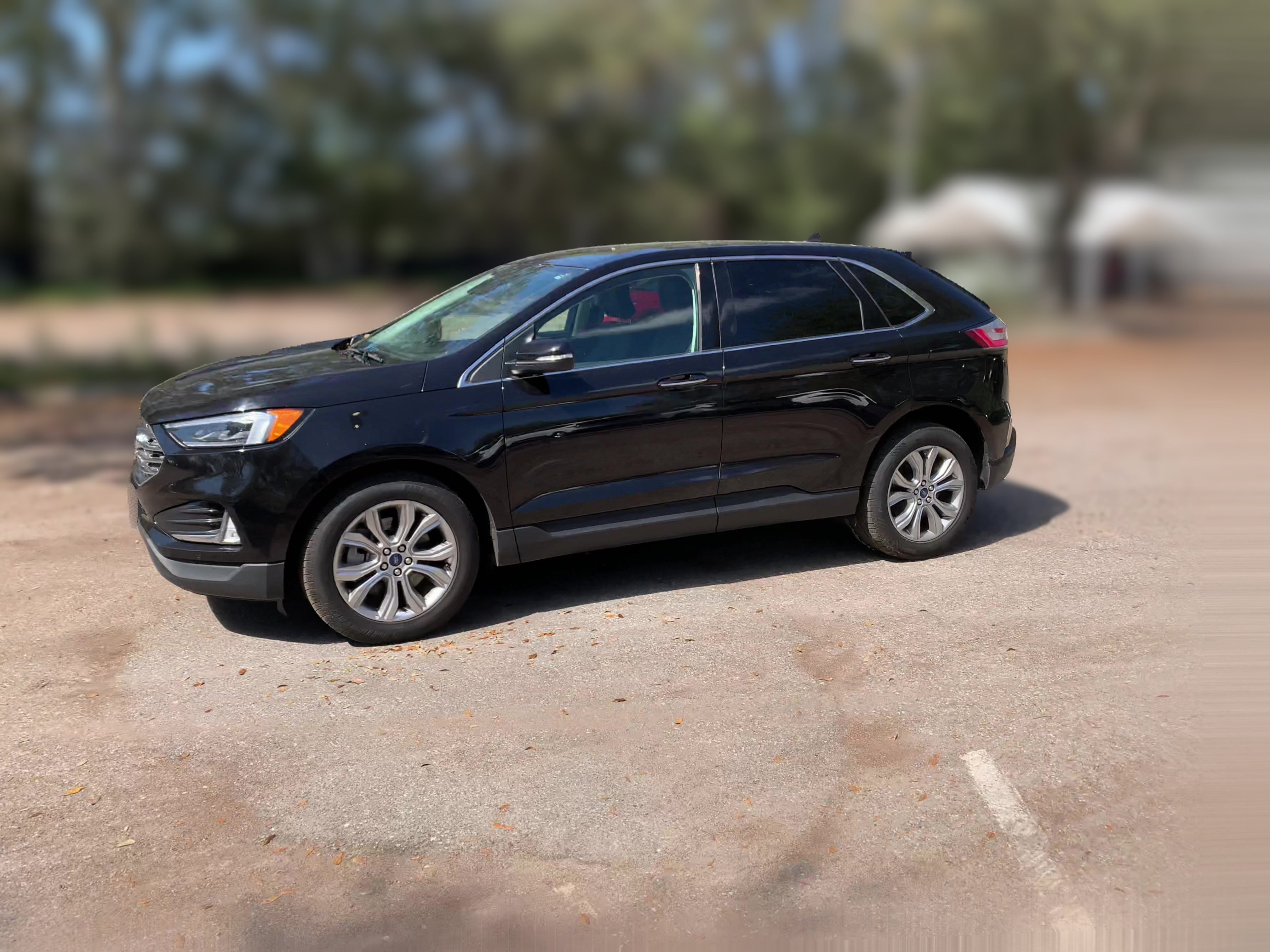 2022 Ford Edge Titanium - Photo 23