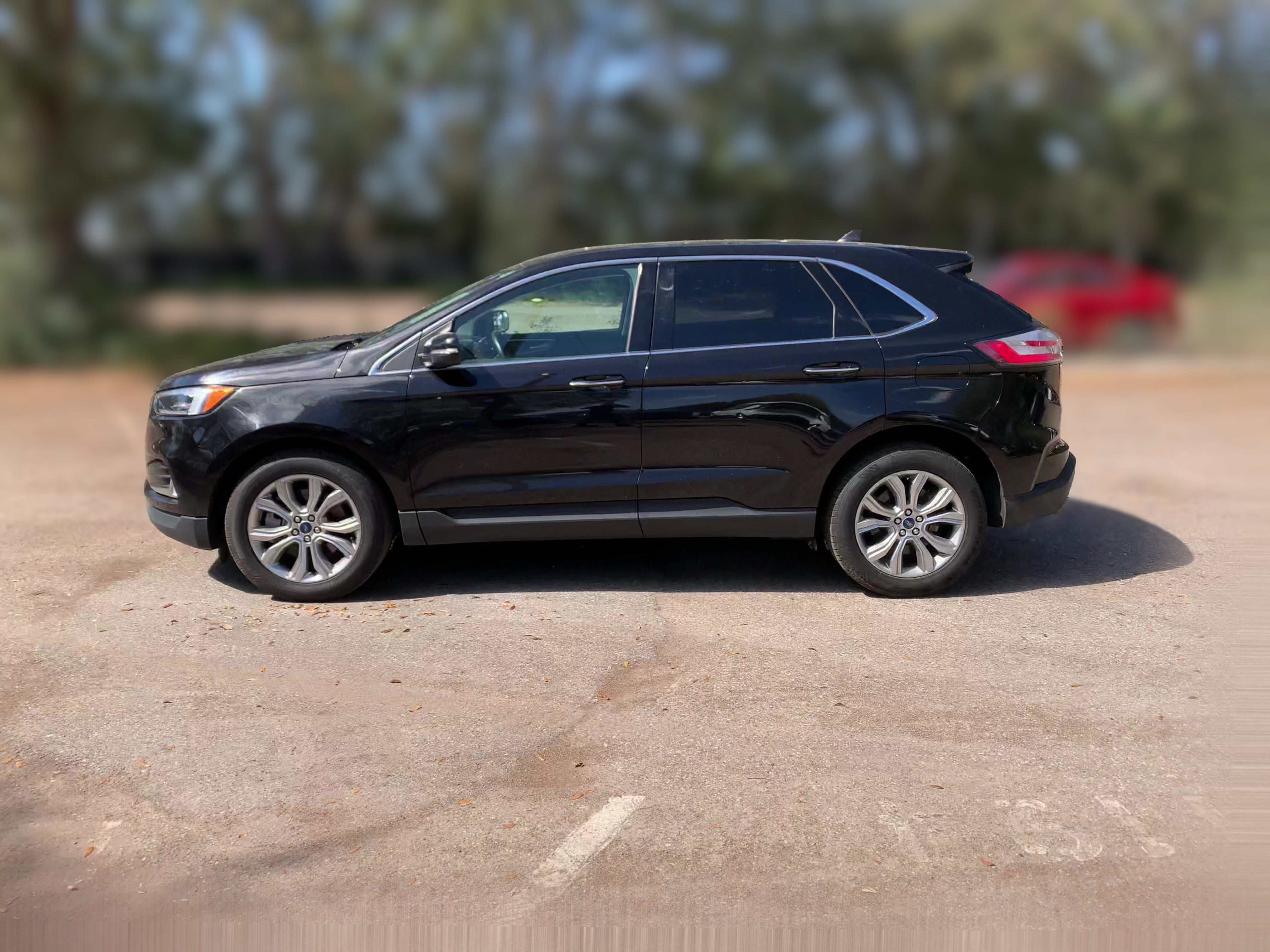 2022 Ford Edge Titanium - Photo 24
