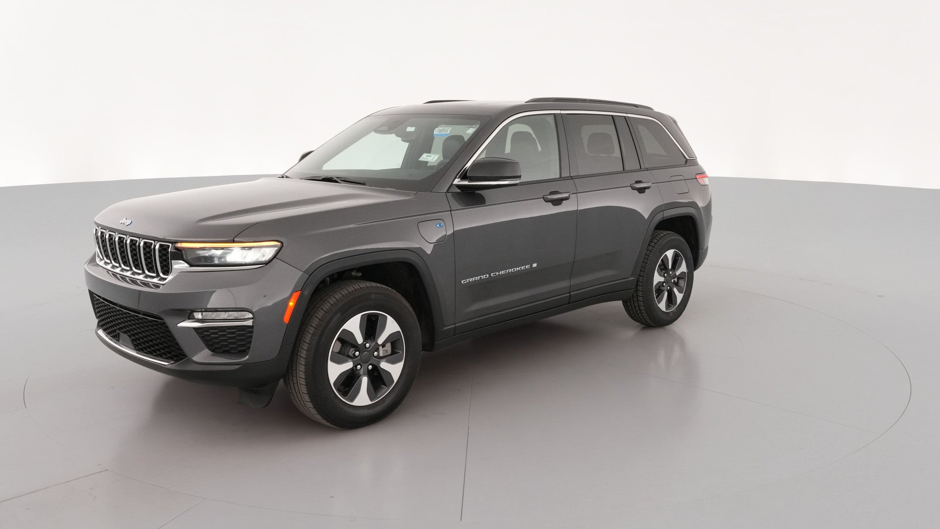 2024 Jeep Grand Cherokee 4xe vehicle photo