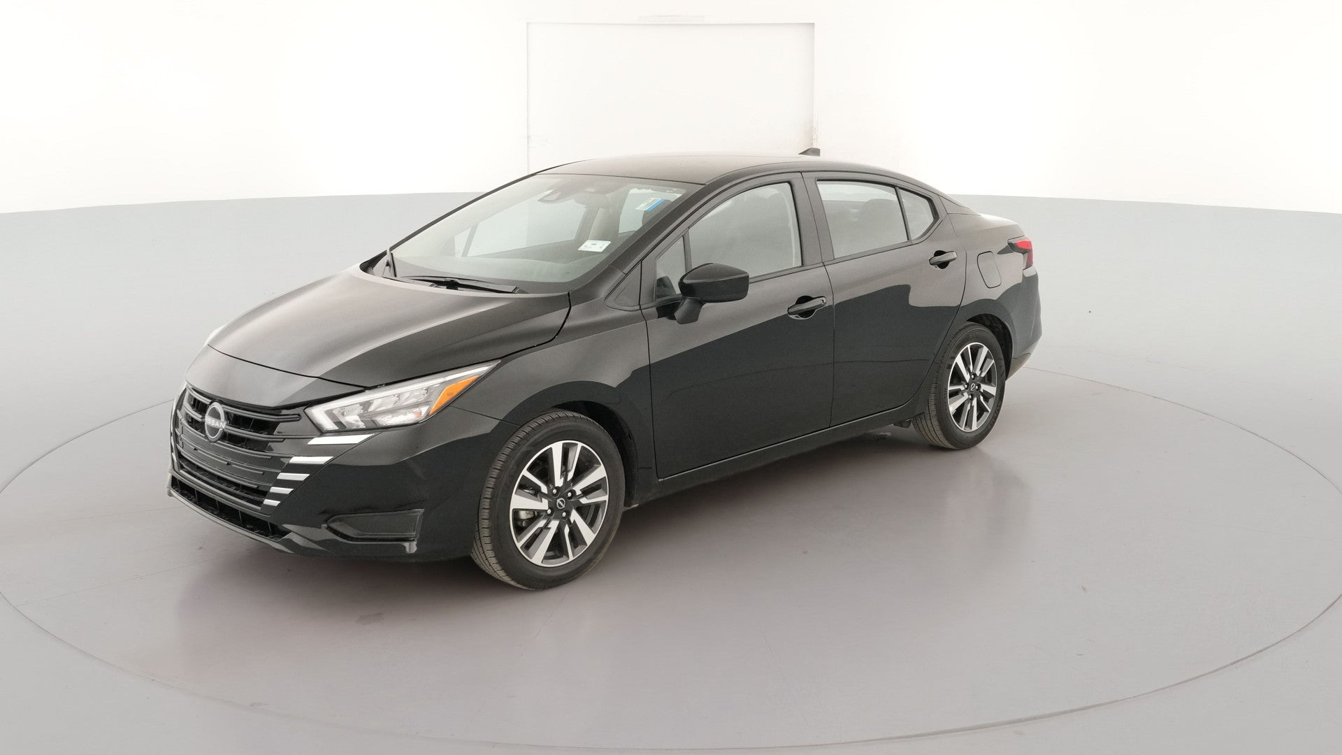 2025 Nissan Versa vehicle photo