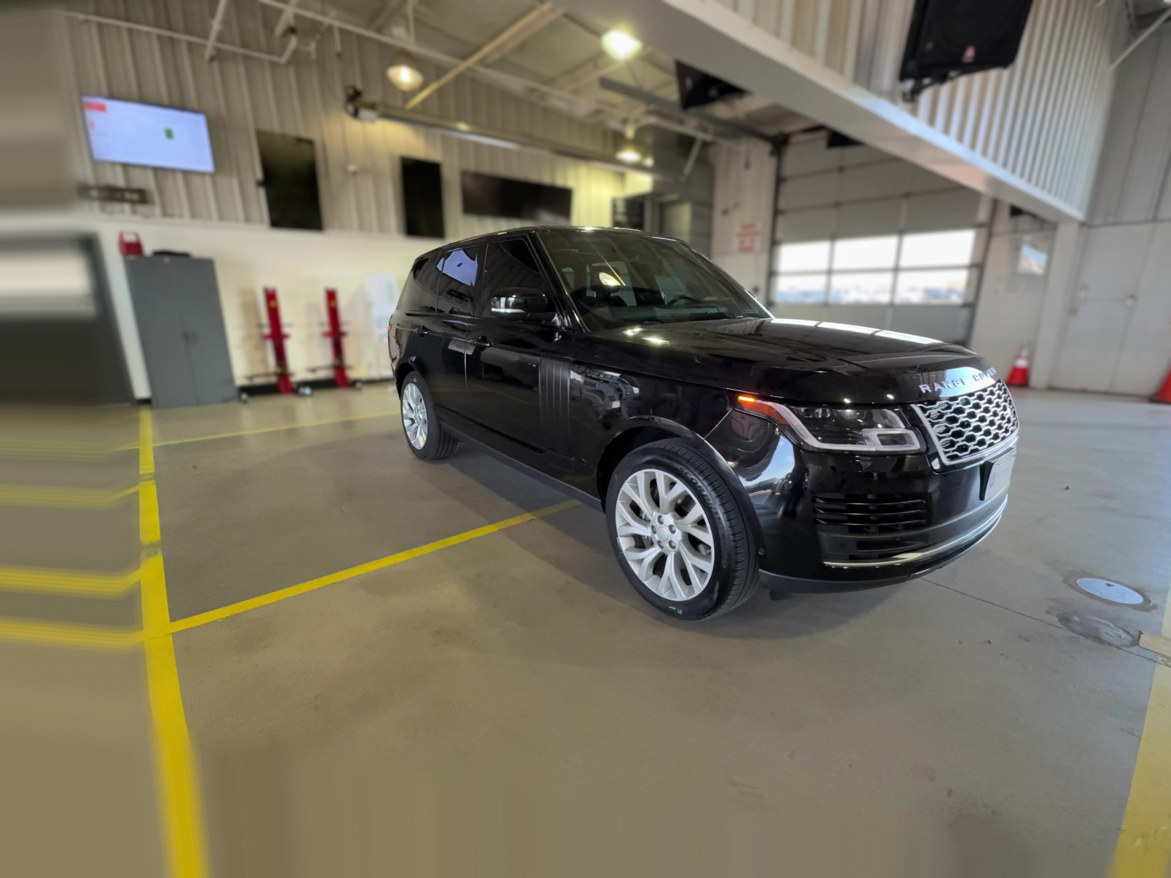 2018 Land Rover Range Rover Supercharged - Photo 37