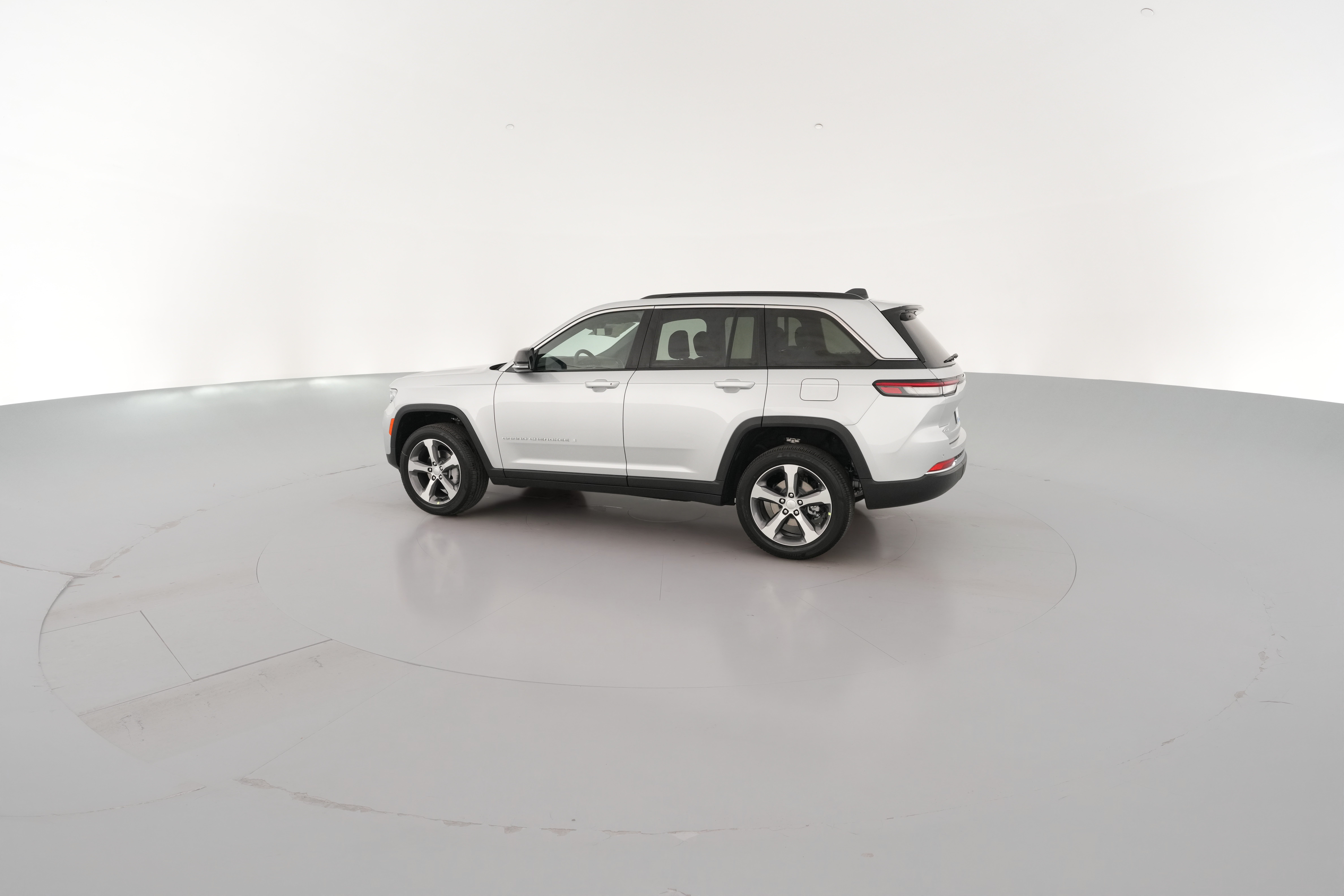 2025 Jeep Grand Cherokee Limited - Photo 42