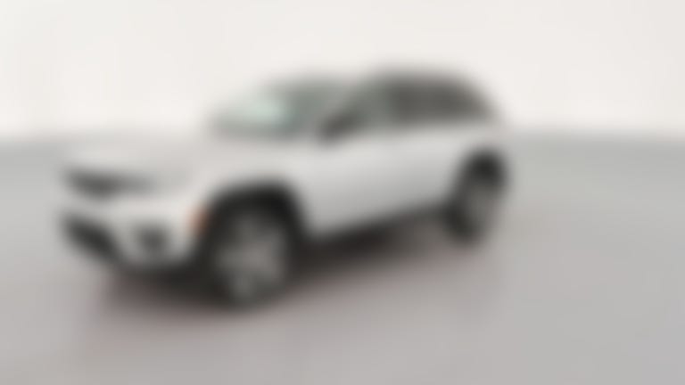 2025 Jeep Grand Cherokee vehicle photo