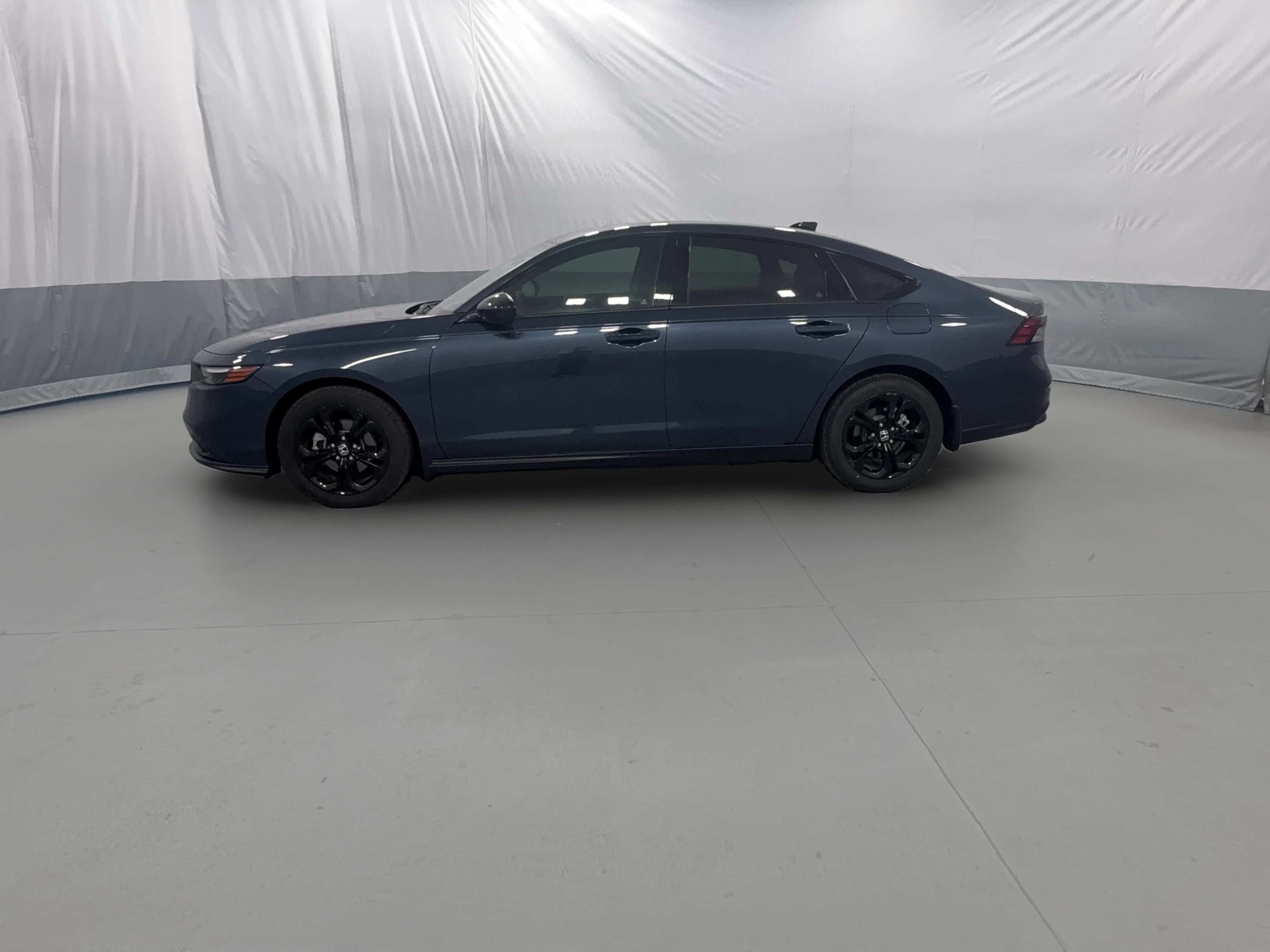 2025 Honda Accord SE - Photo 26
