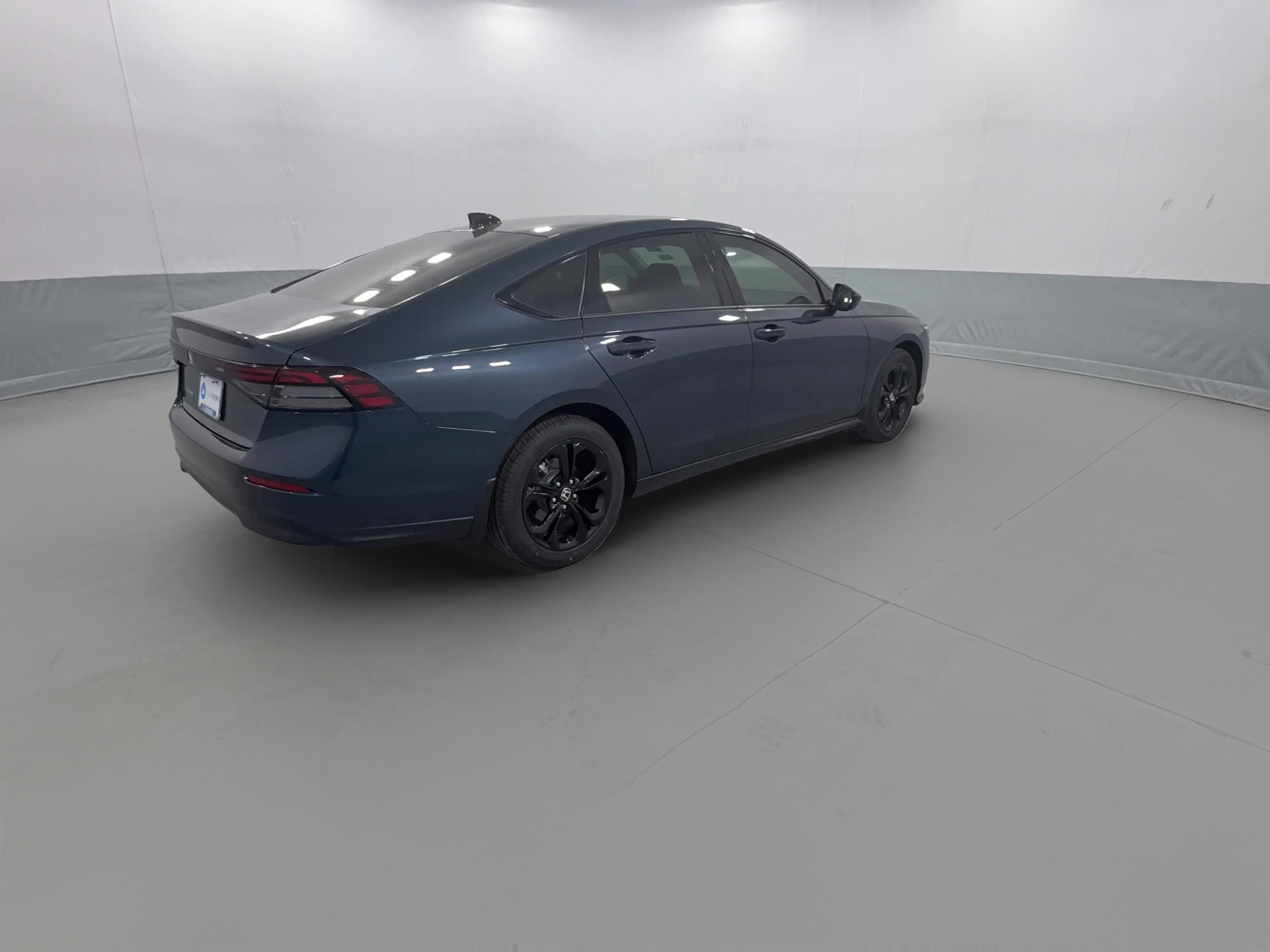 2025 Honda Accord SE - Photo 32