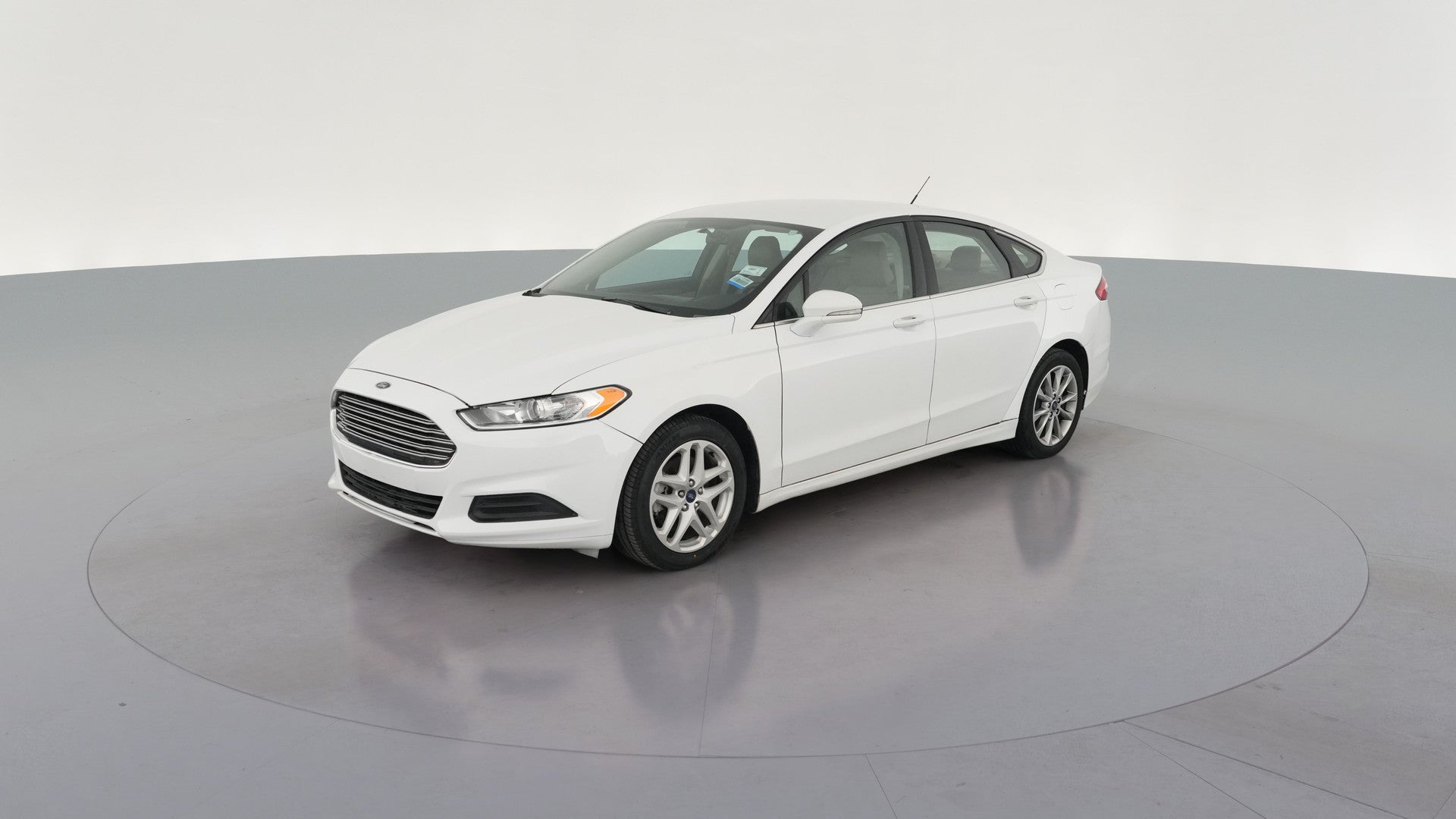 2018 Ford Fusion Energi vehicle photo