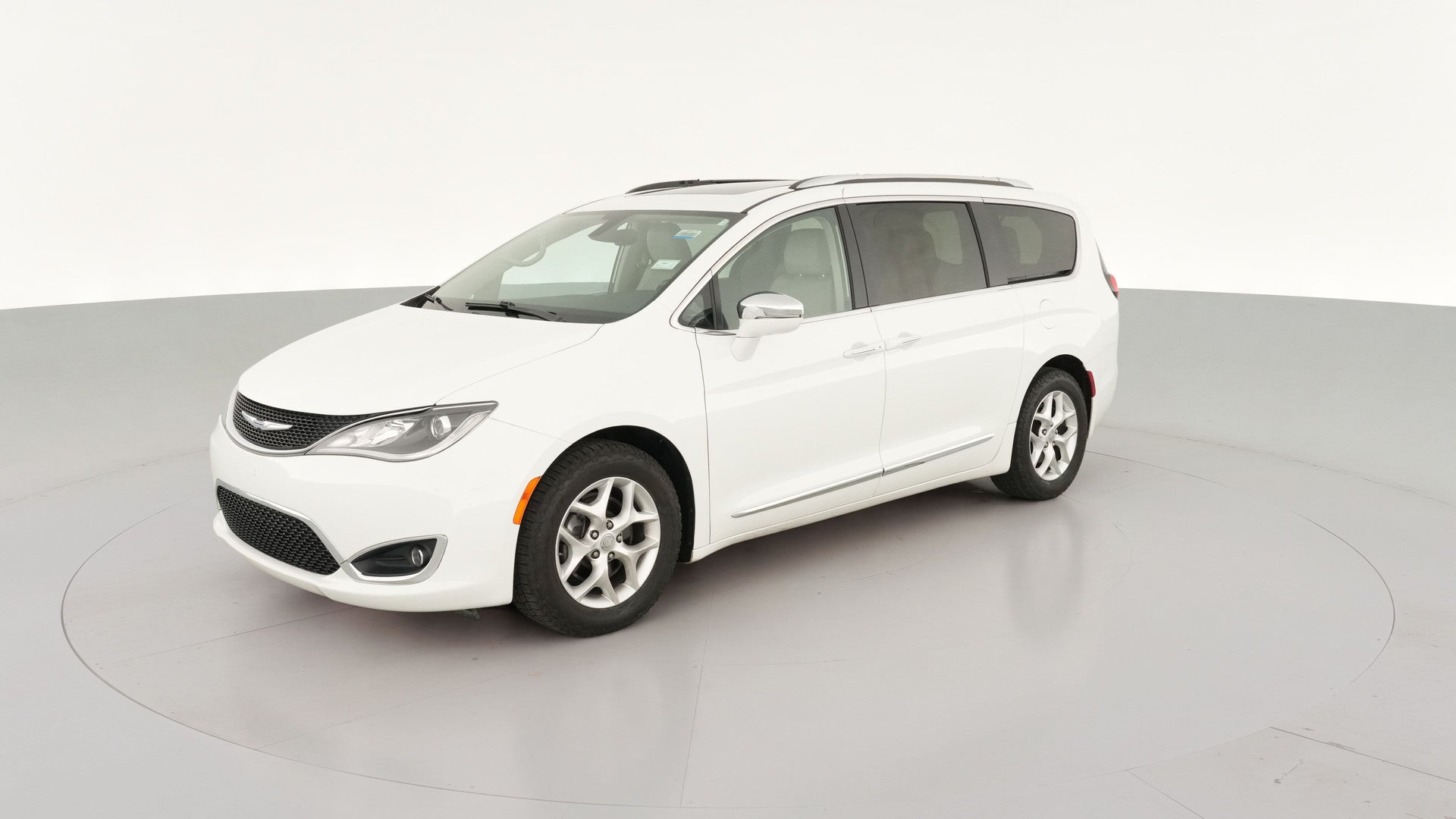 2020 Chrysler Pacifica vehicle photo