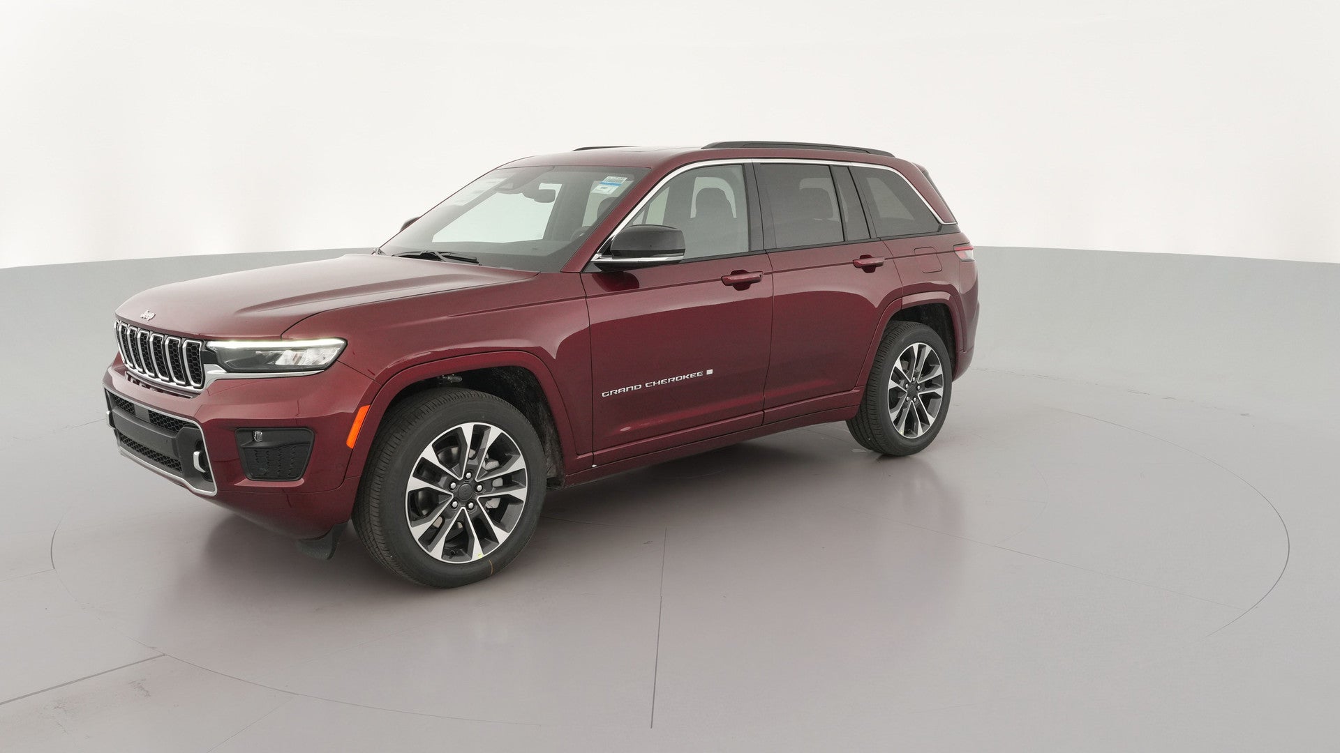 2025 Jeep Grand Cherokee vehicle photo