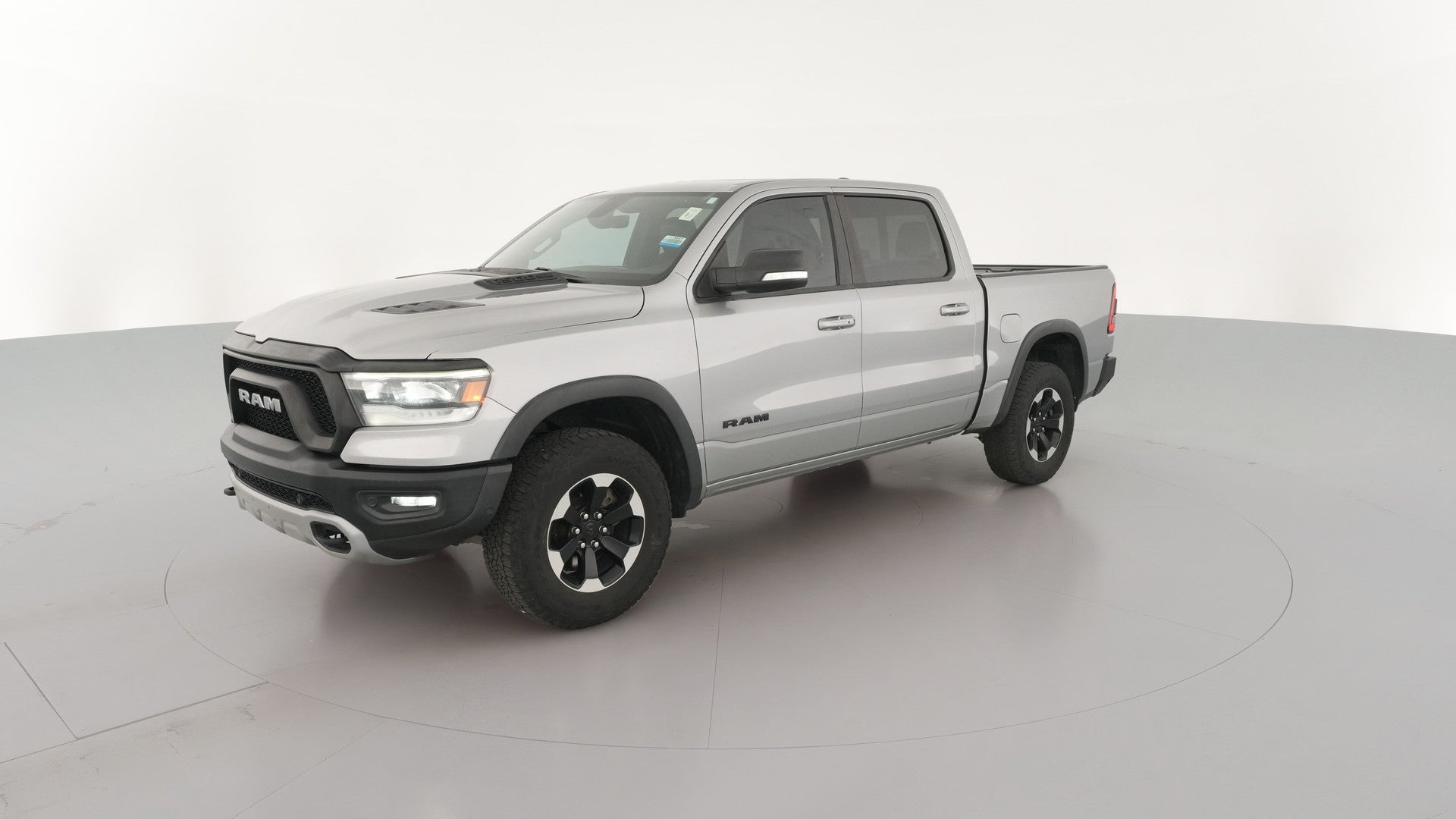 2020 Ram 1500 Crew Cab vehicle photo