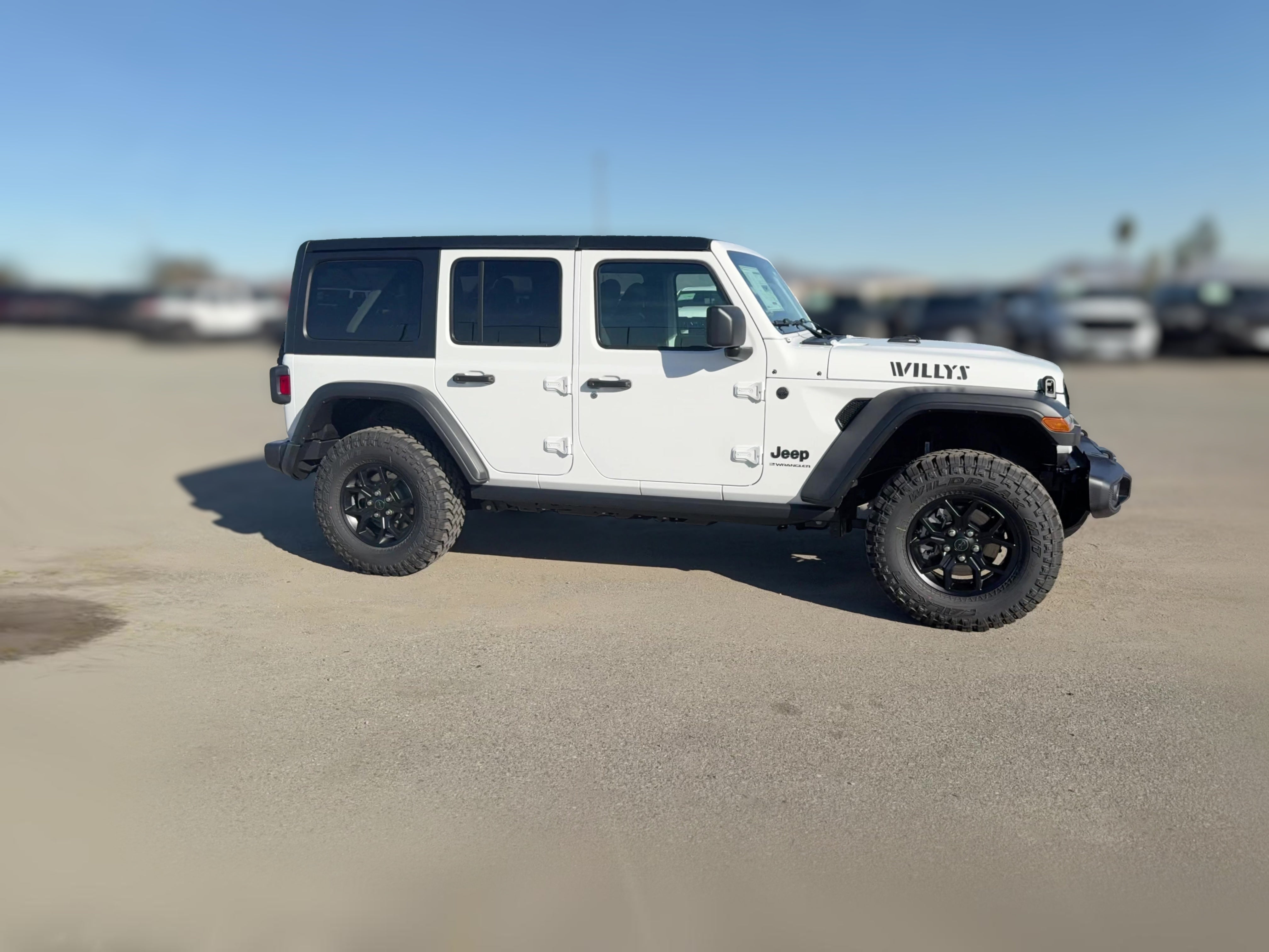 2026 Jeep Wrangler 4-Door Willys - Photo 31