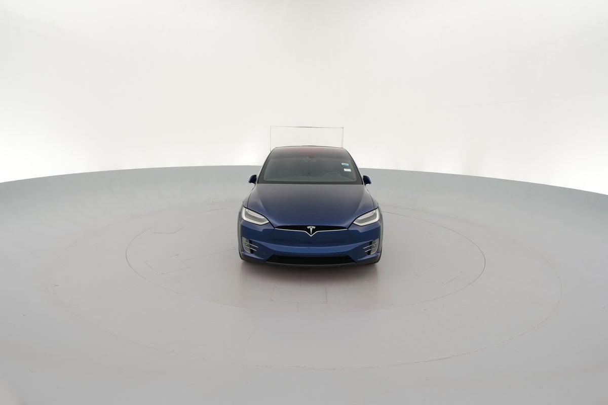 2016 Tesla Model X P90D in Deep Blue Metallic — 360° view 1