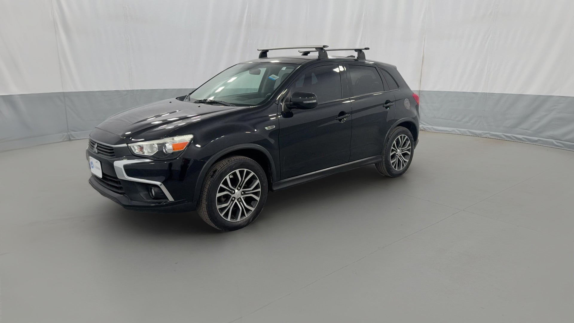 2017 Mitsubishi Outlander Sport vehicle photo