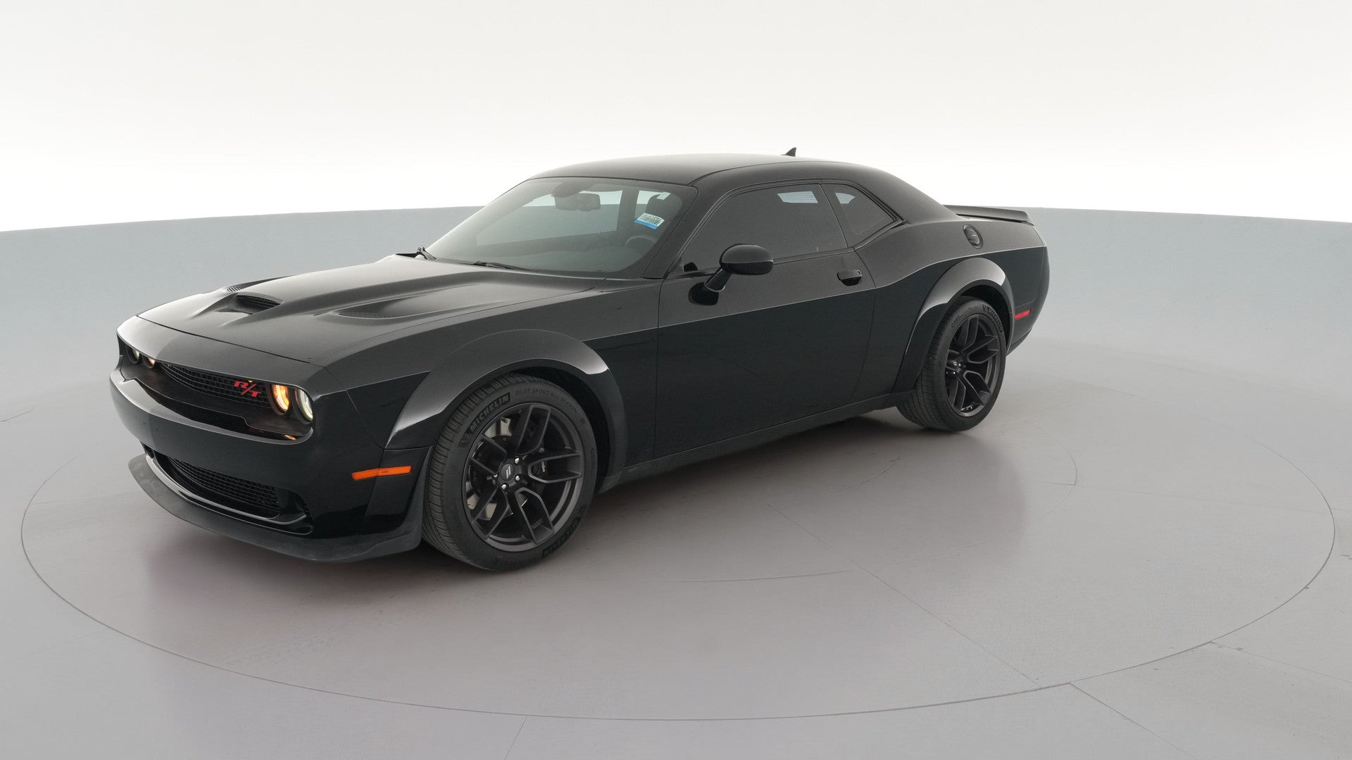 2019 Dodge Challenger vehicle photo