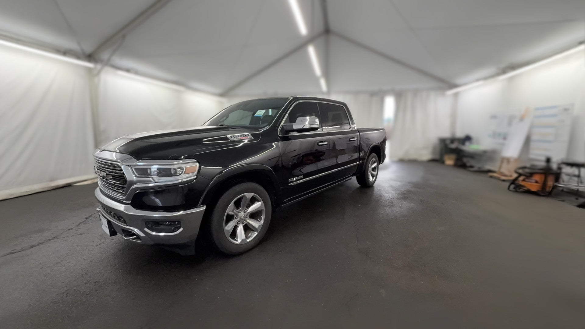 2020 Ram 1500 Crew Cab vehicle photo
