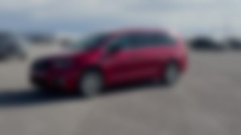 2026 Chrysler Pacifica vehicle photo