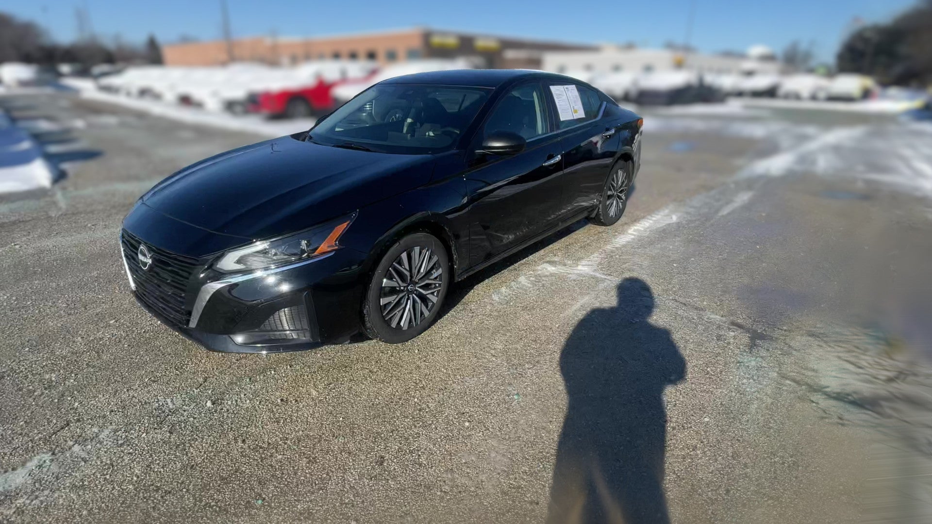 2025 Nissan Altima vehicle photo