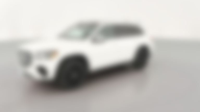 2024 Mercedes-Benz GLS vehicle photo