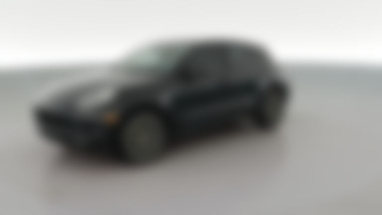 2018 Porsche Macan vehicle photo