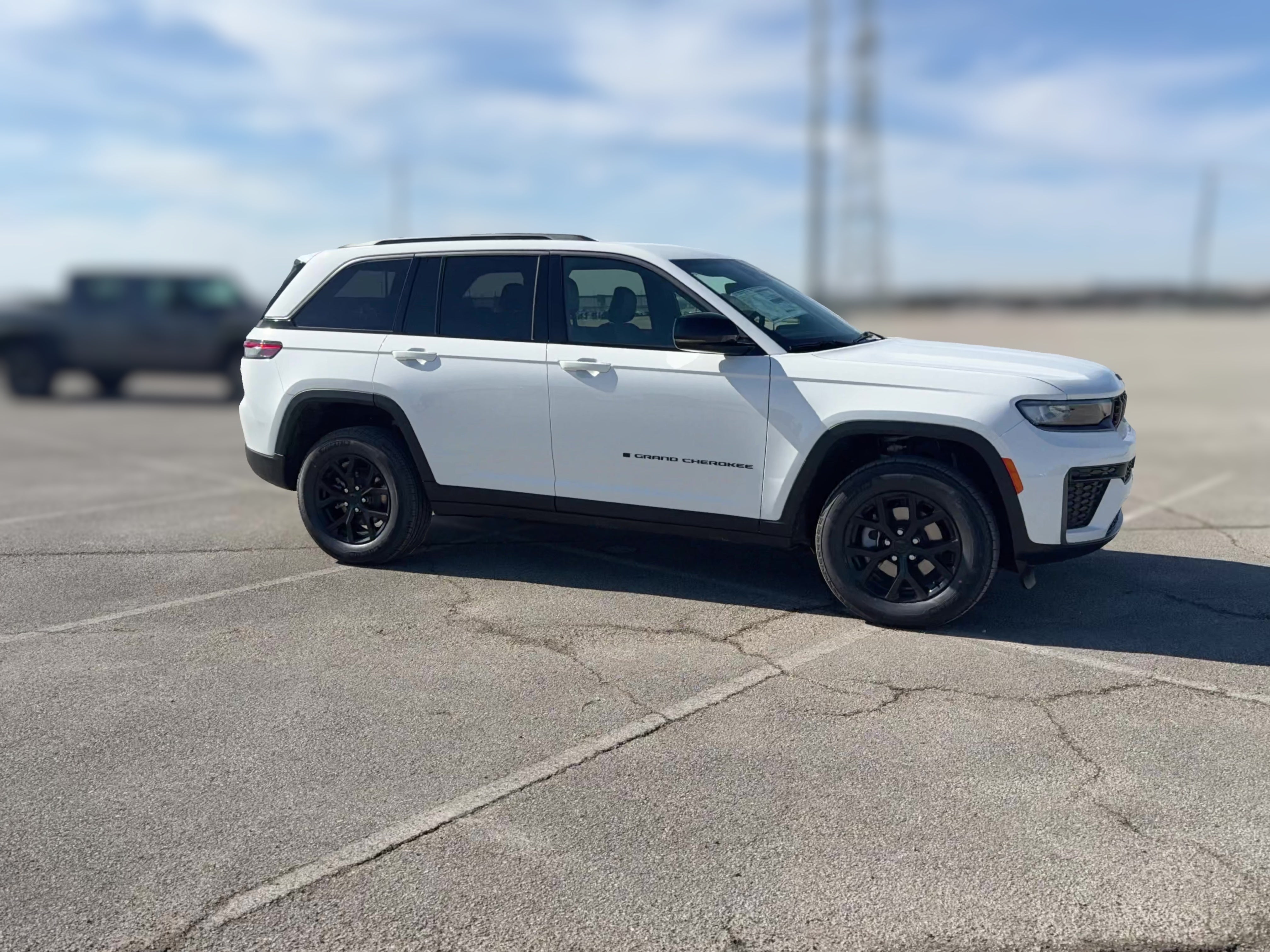 2026 Jeep Grand Cherokee Laredo - Photo 34