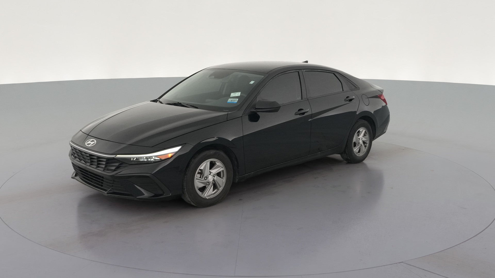 2025 Hyundai Elantra vehicle photo