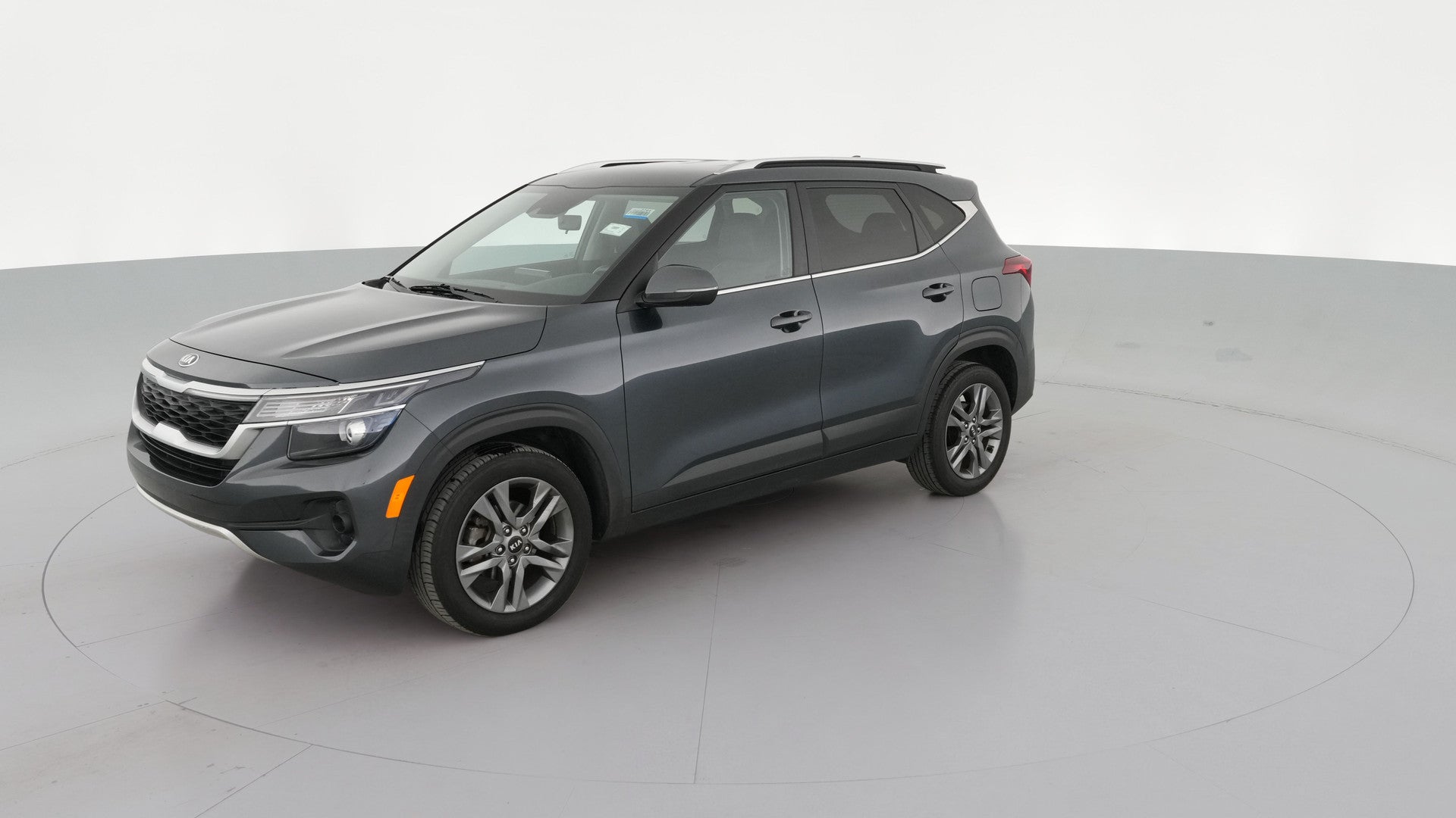 2021 Kia Seltos vehicle photo