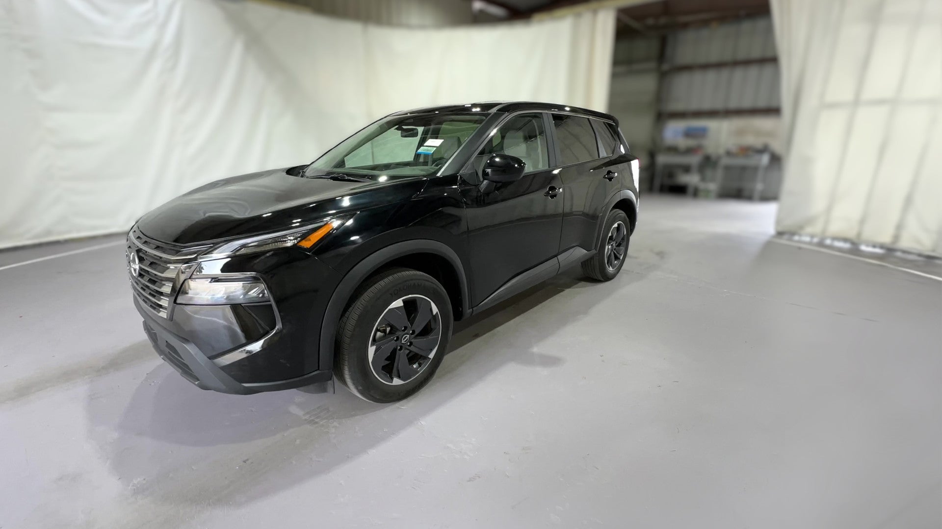 2025 Nissan Rogue vehicle photo