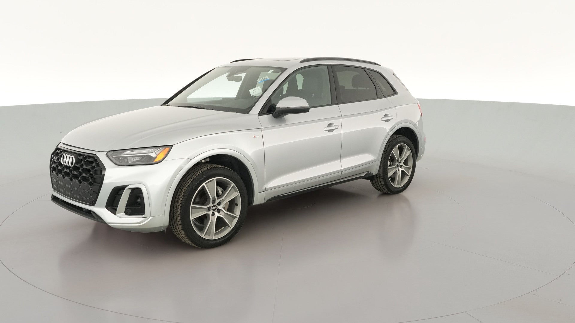 2025 Audi Q5 vehicle photo