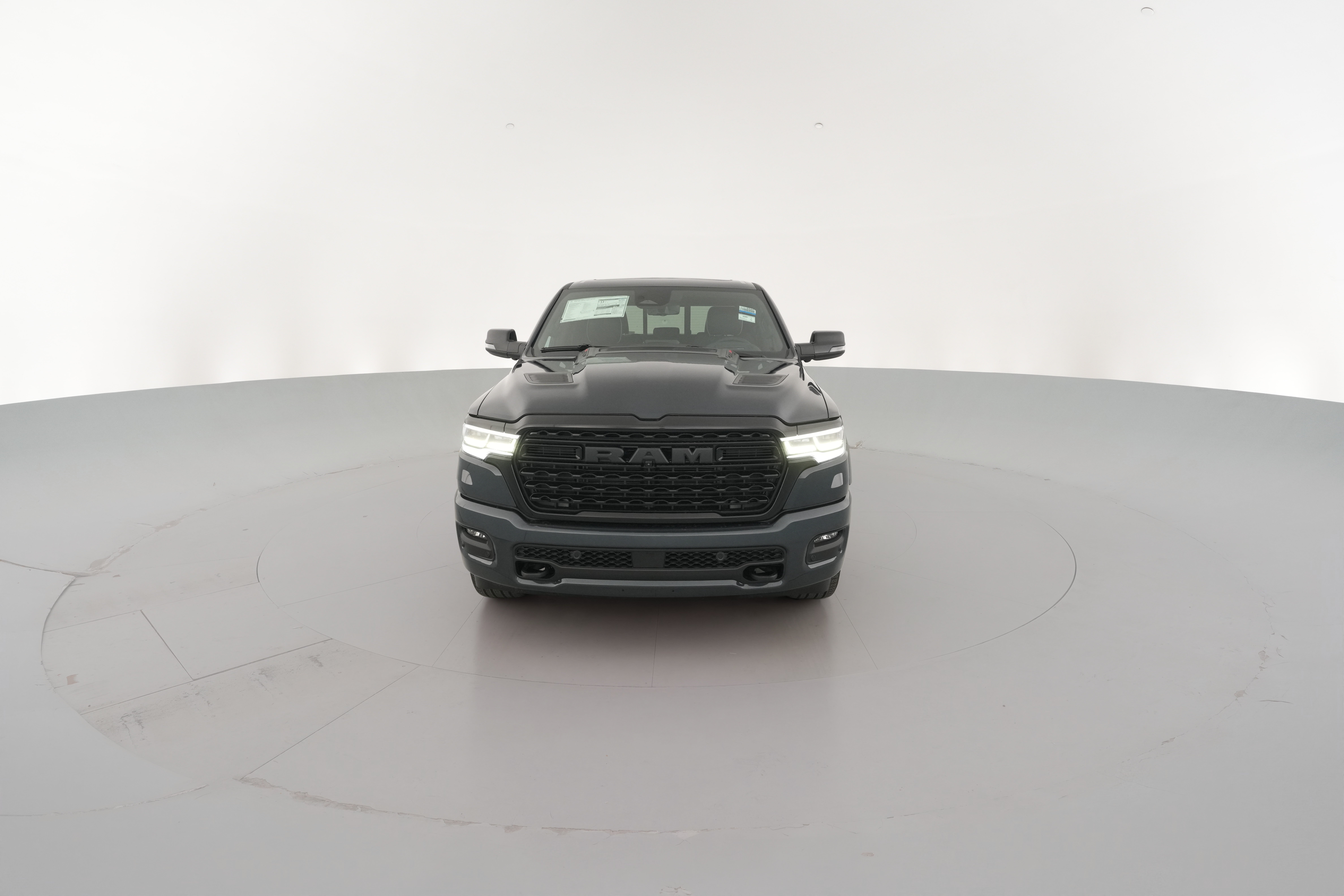 2026 RAM 1500 Limited - Photo 28