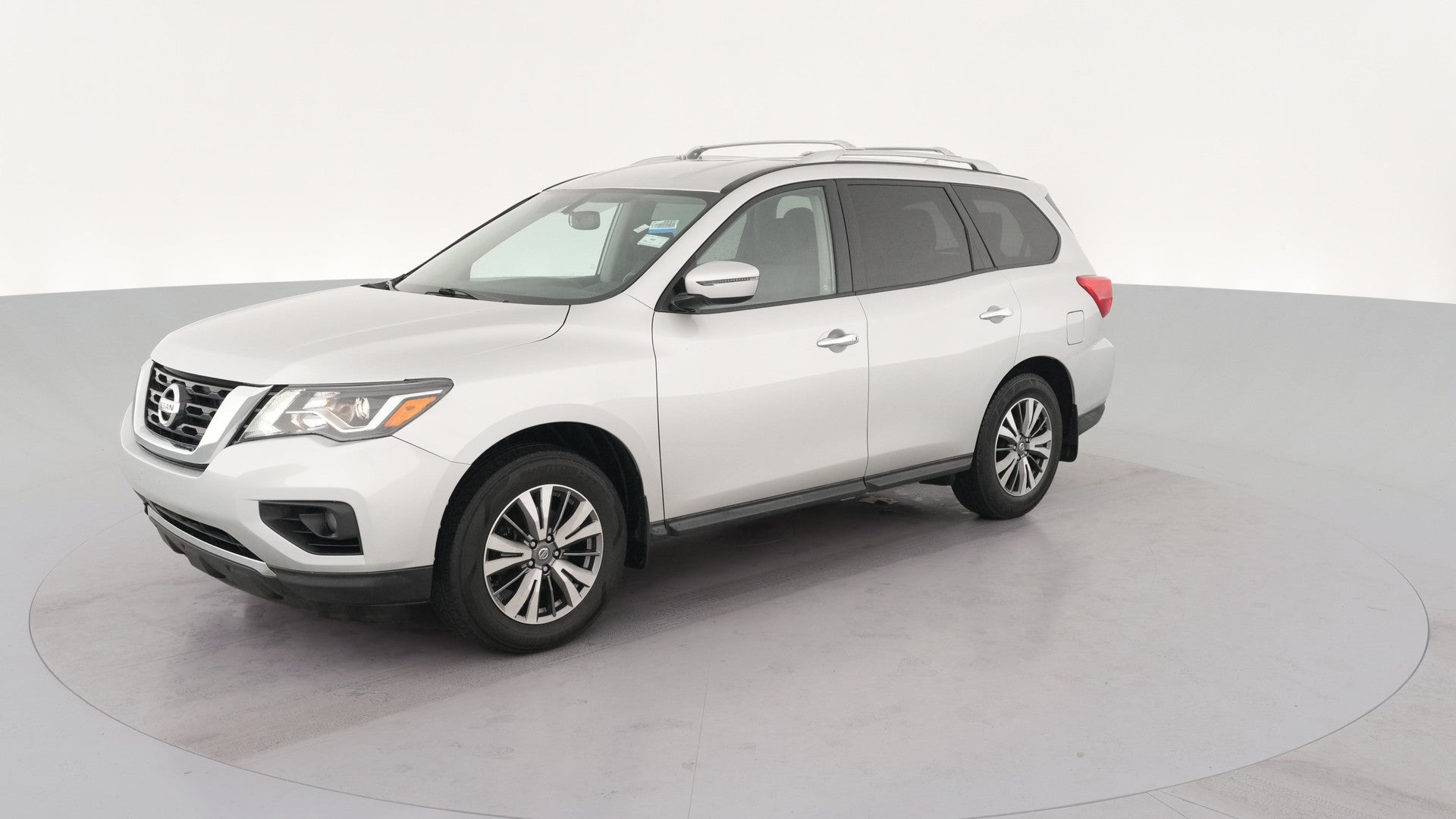 2019 Nissan Pathfinder vehicle photo