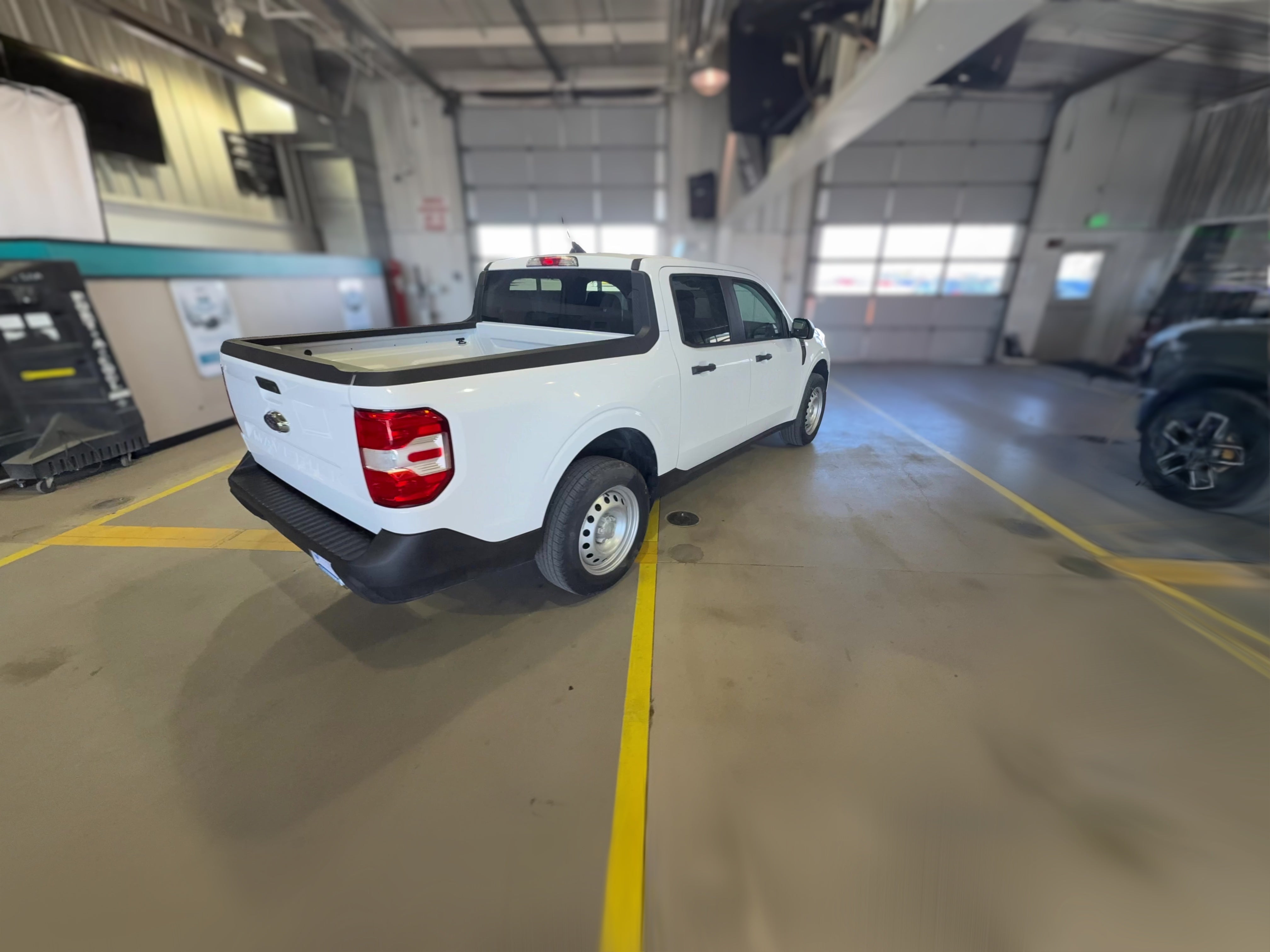 2024 Ford Maverick XL - Photo 29