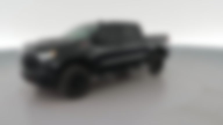 2022 Chevrolet Silverado 1500 Crew Cab vehicle photo