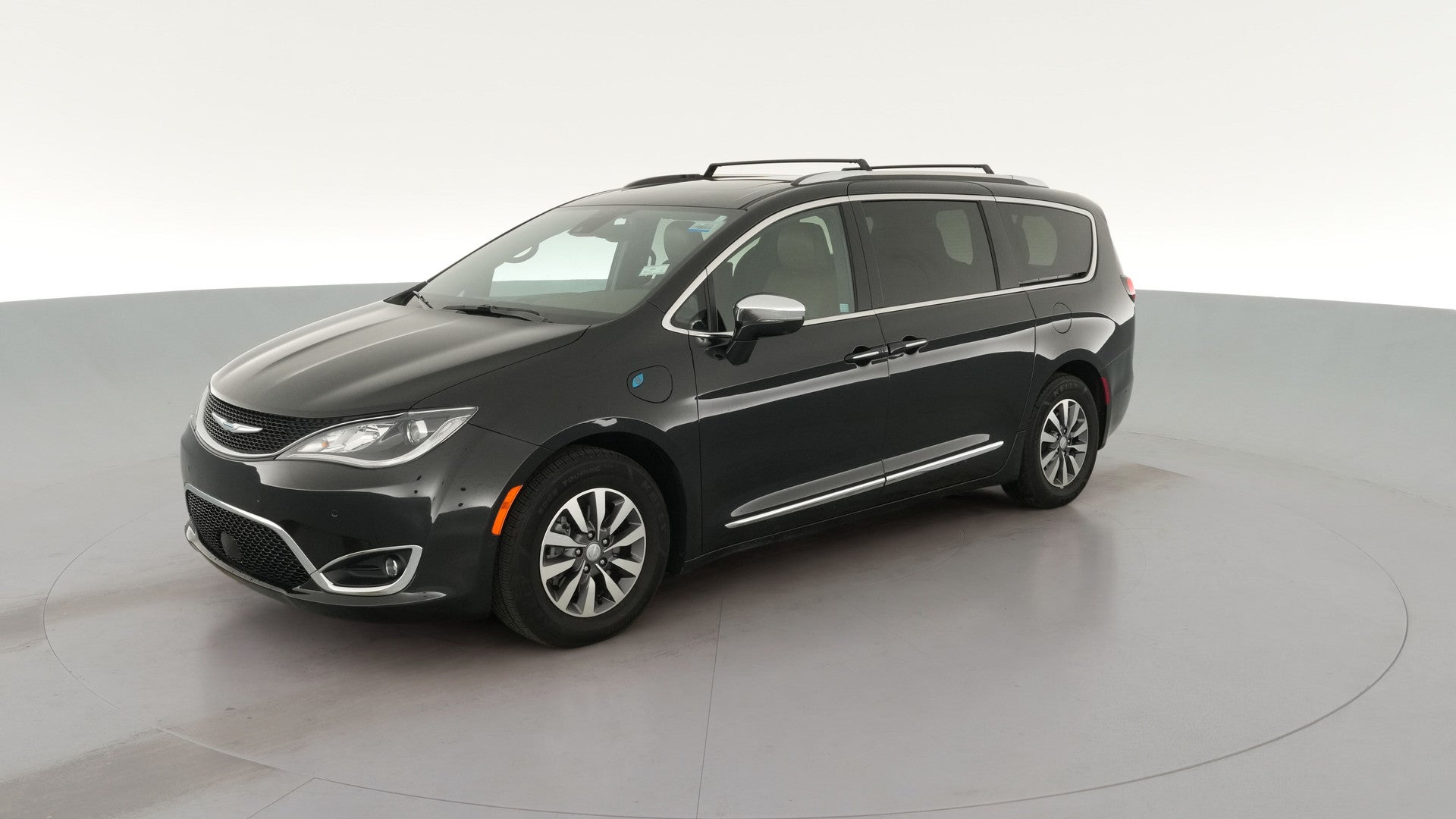 2020 Chrysler Pacifica Hybrid vehicle photo