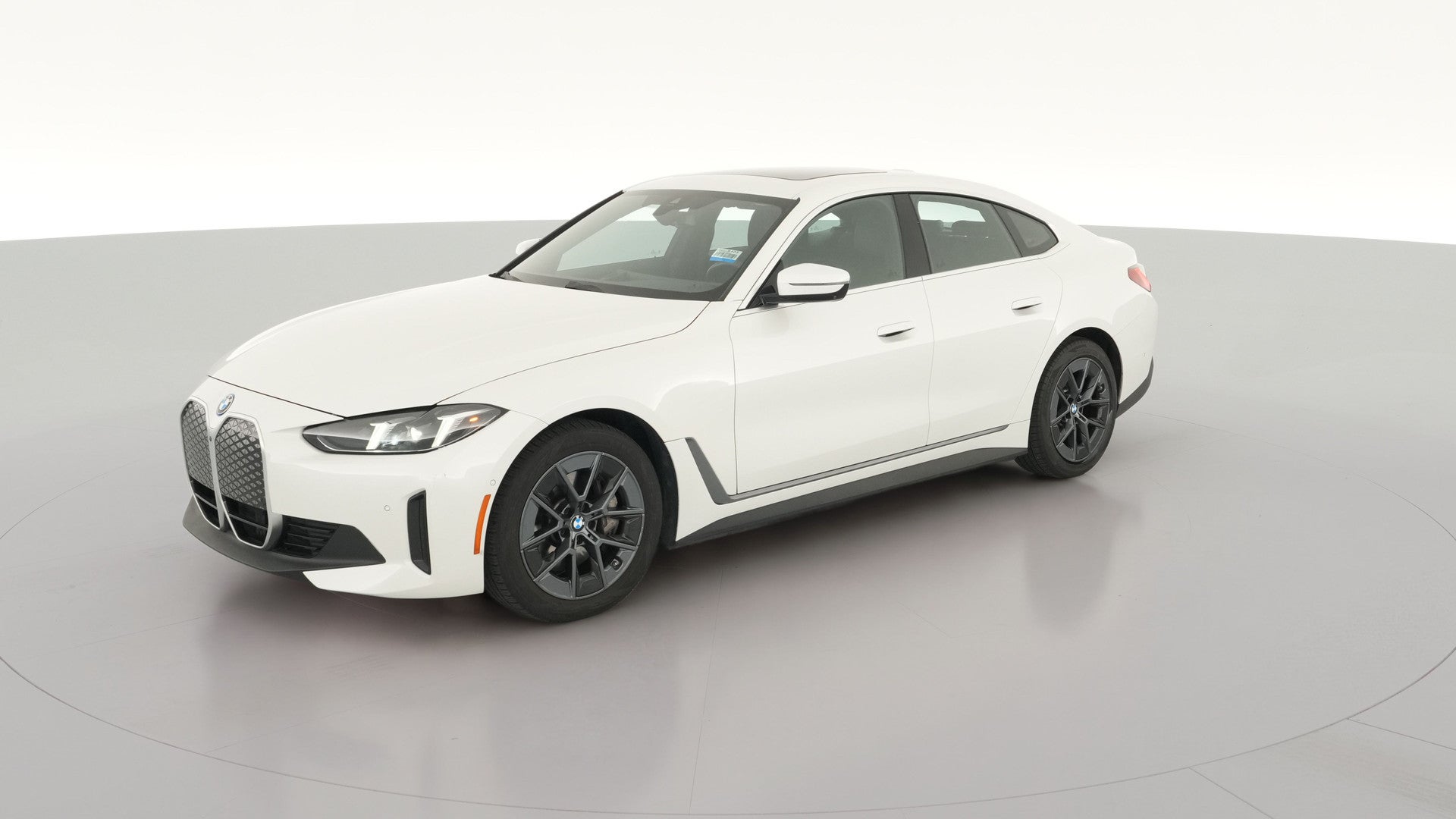 2025 BMW i4 vehicle photo