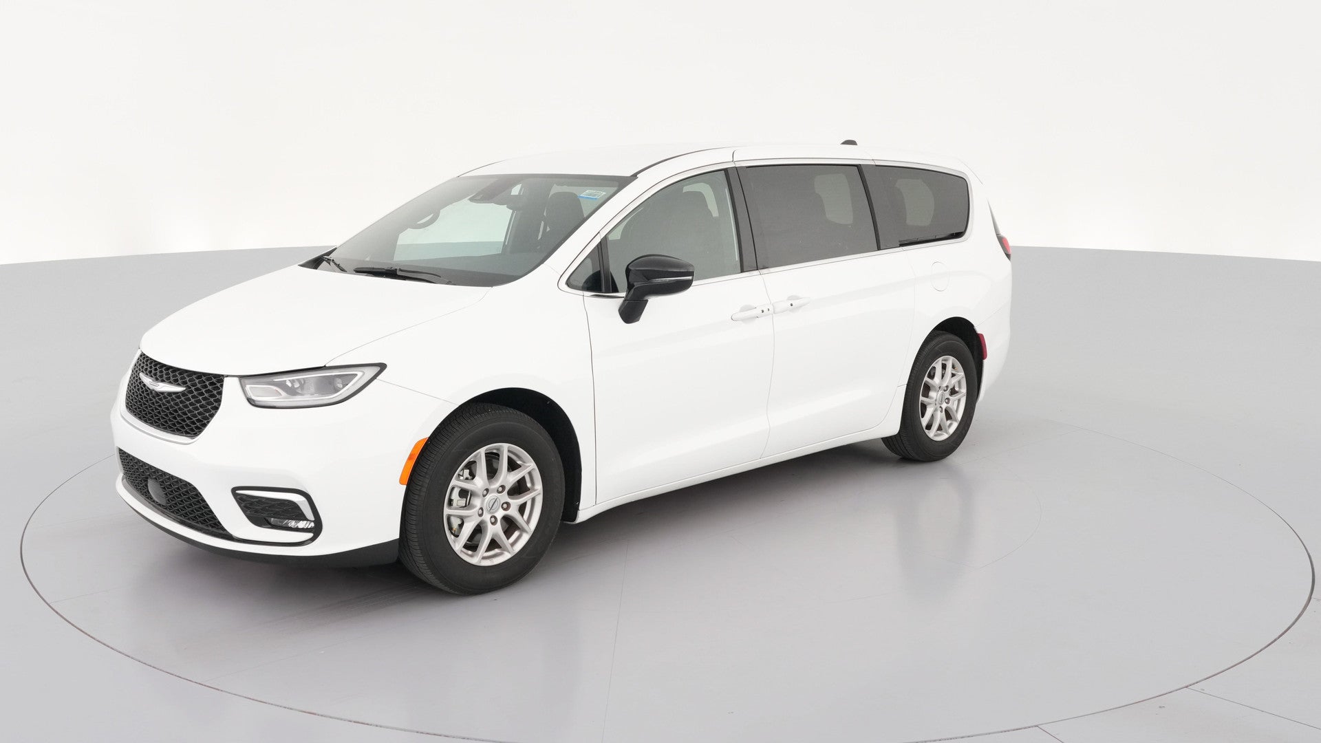2024 Chrysler Pacifica vehicle photo