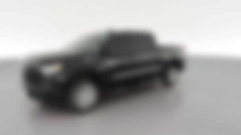 2025 Chevrolet Silverado 1500 Crew Cab vehicle photo