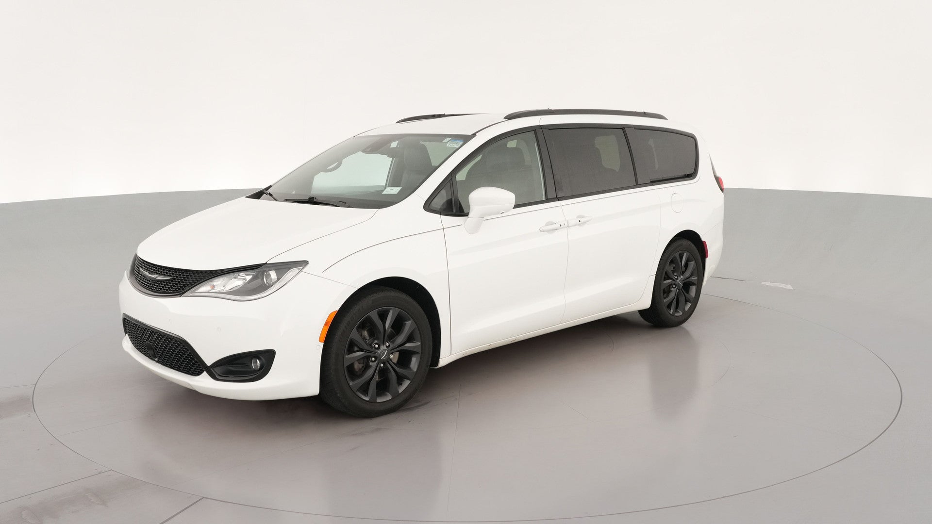 2019 Chrysler Pacifica vehicle photo