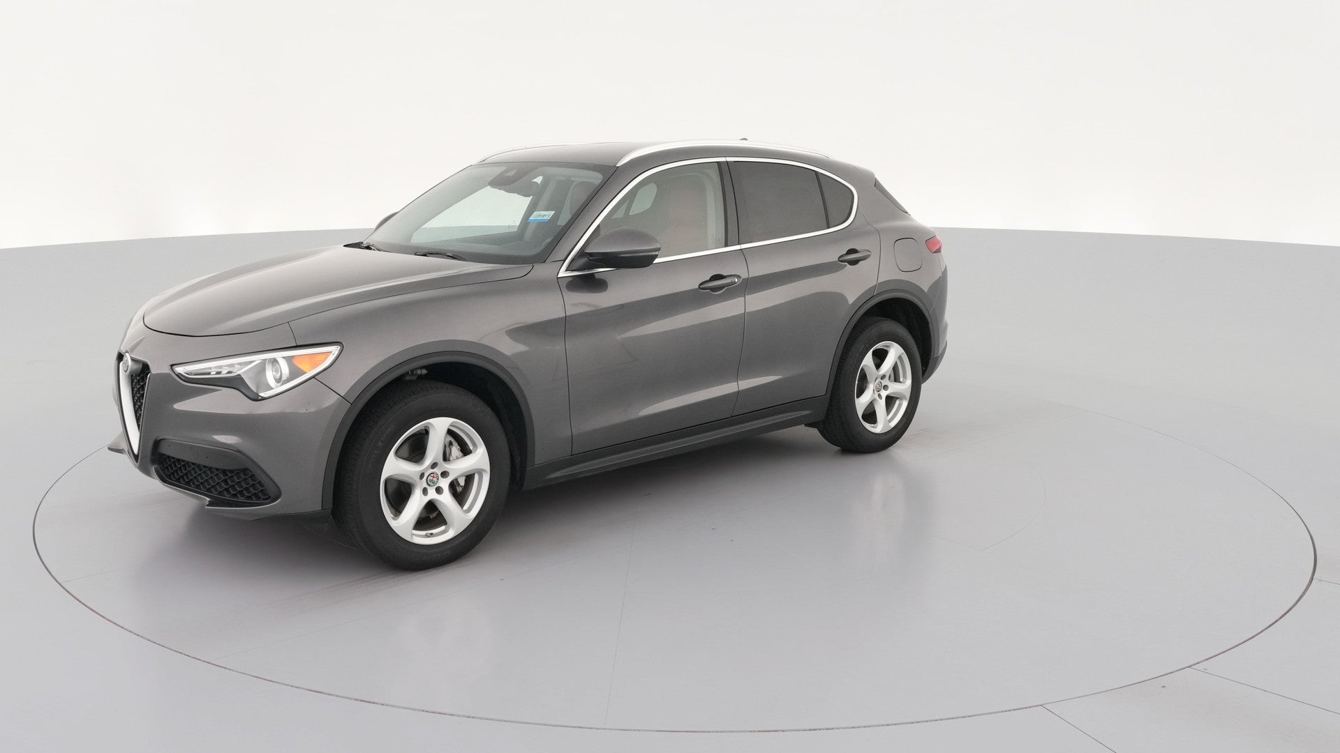 2020 Alfa Romeo Stelvio vehicle photo