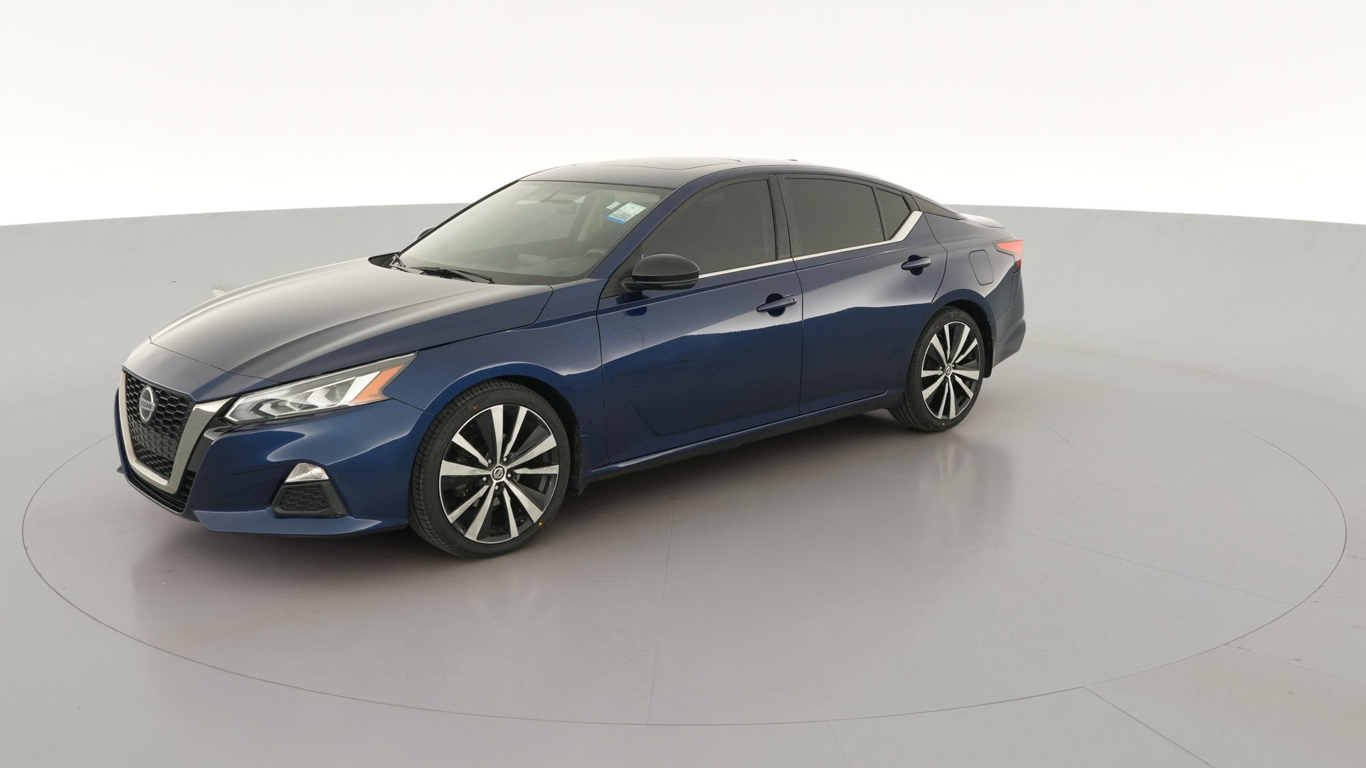 2019 Nissan Altima vehicle photo