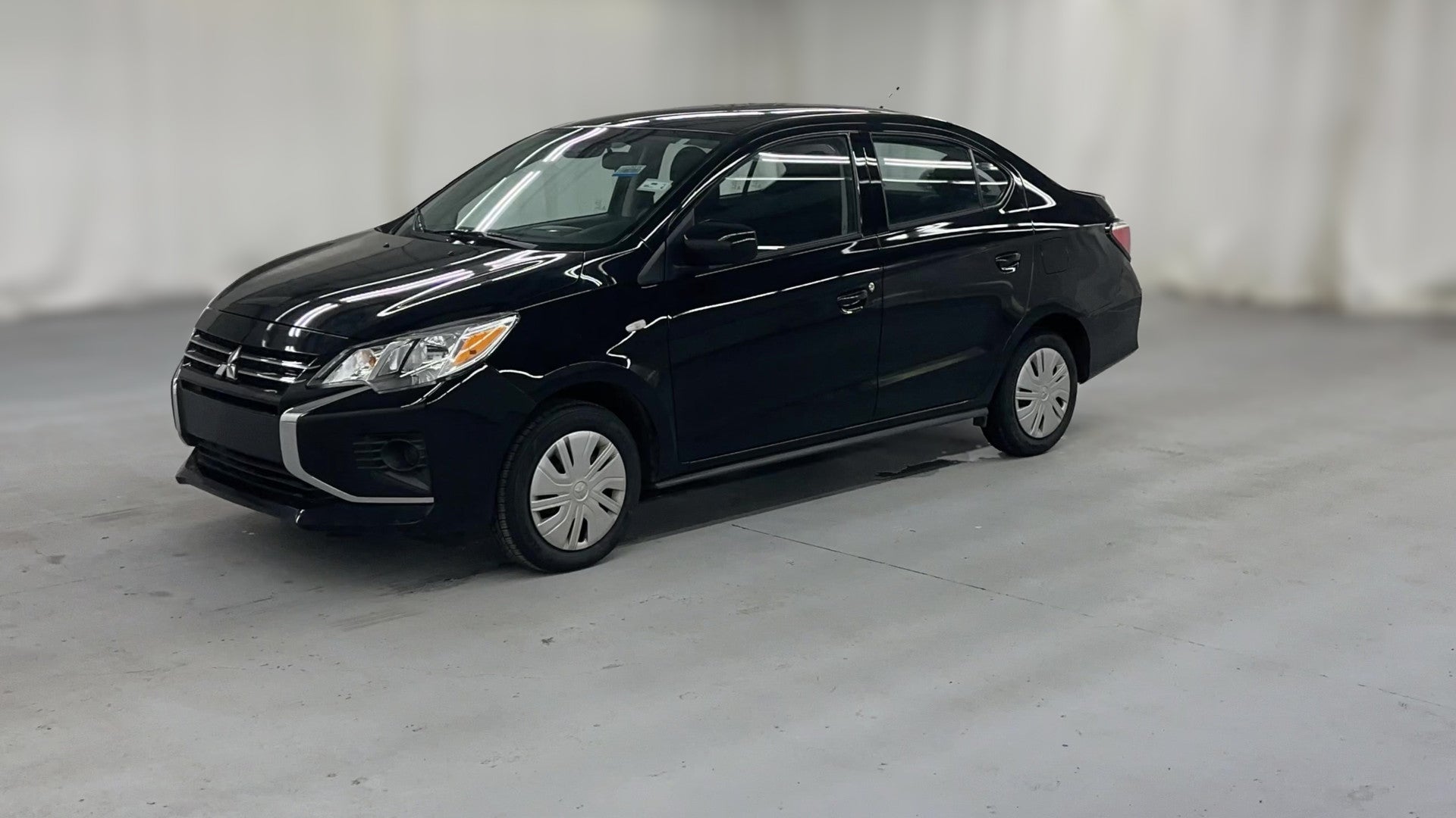 2024 Mitsubishi Mirage G4 vehicle photo