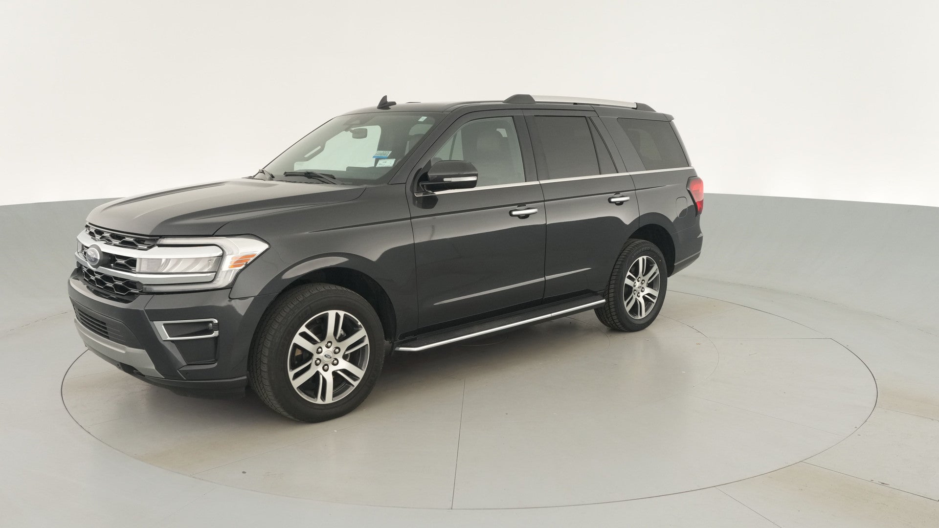 2022 Ford Expedition vehicle photo