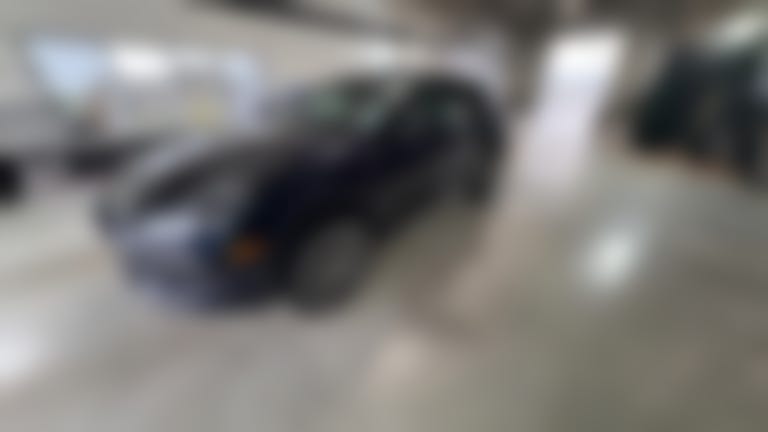 2023 Porsche Cayenne Coupe vehicle photo
